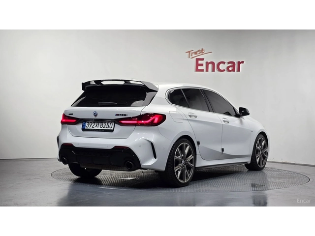 BMW M135 xDrive* ПОДГРЕВ* КАМЕРА* HEADUP* SUNROOF* - автомобили, коли, обяви за нови и употребявани 2
