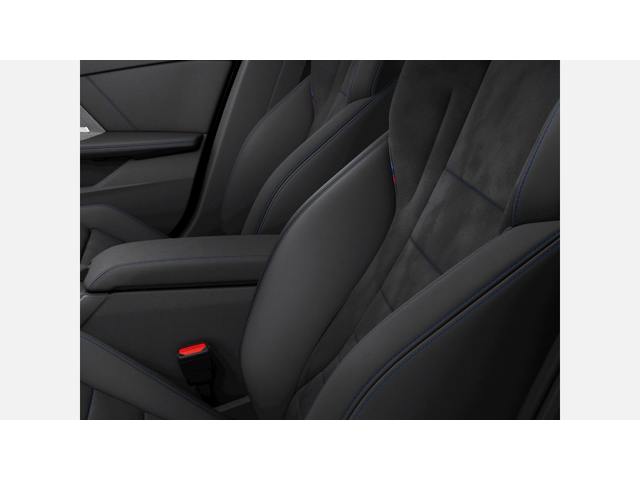 BMW M135 xDrive - автомобили, коли, обяви за нови и употребявани 8