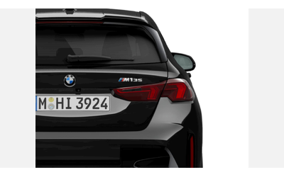 BMW M135 xDrive - автомобили, коли, обяви за нови и употребявани 6