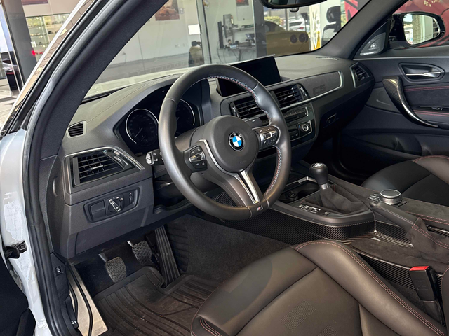 BMW M2 3.0L 6cyl RWD - автомобили, коли, обяви за нови и употребявани 4