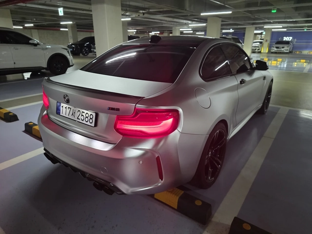 BMW M2 СИВ МАТ* ЛИЗИНГ* AKRAPOVIC* - автомобили, коли, обяви за нови и употребявани 4