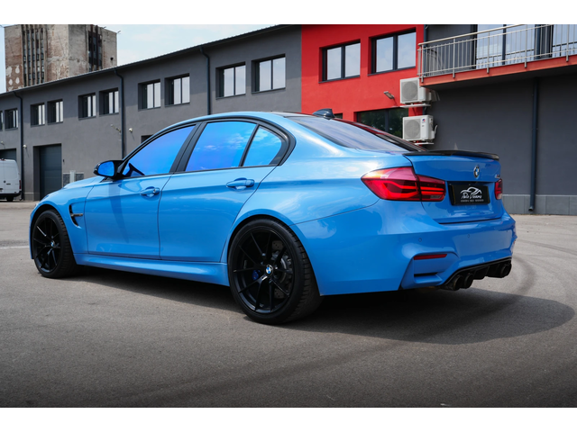 BMW M3 - автомобили, коли, обяви за нови и употребявани 4