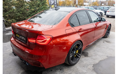 BMW M3 30 JAHRE EDITION FULL CARBON AKRAPOVIC ЛИЗИНГ 100% - автомобили, коли, обяви за нови и употребявани 9