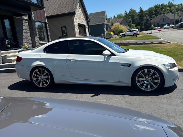 BMW M3 4.0L 8cyl RWD - автомобили, коли, обяви за нови и употребявани 2