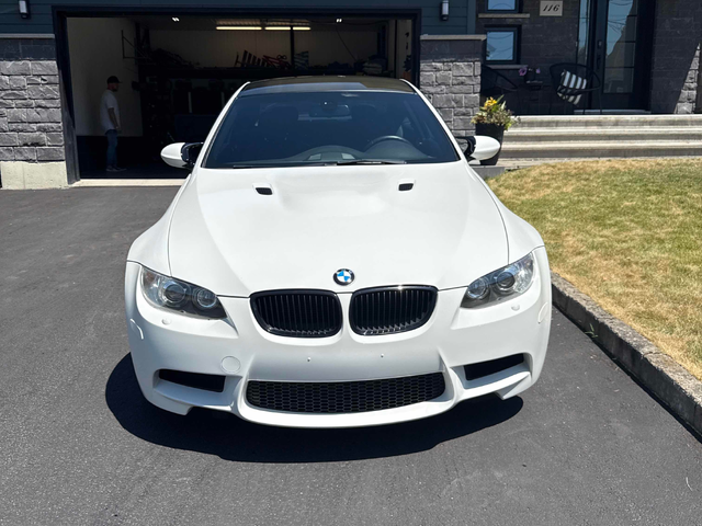 BMW M3 4.0L 8cyl RWD - автомобили, коли, обяви за нови и употребявани 3