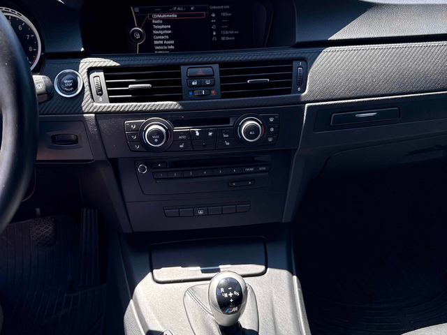 BMW M3 4.0L 8cyl RWD - автомобили, коли, обяви за нови и употребявани 8