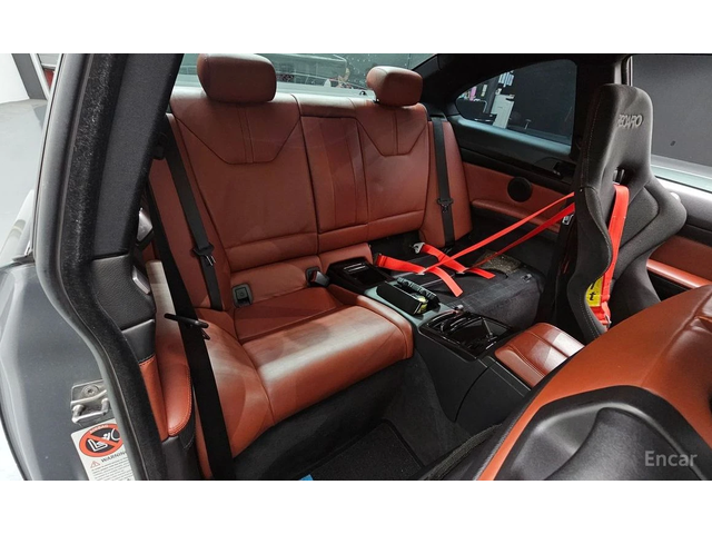 BMW M3 * V8* BRIDE* CARPLAY* FULL* - автомобили, коли, обяви за нови и употребявани 8