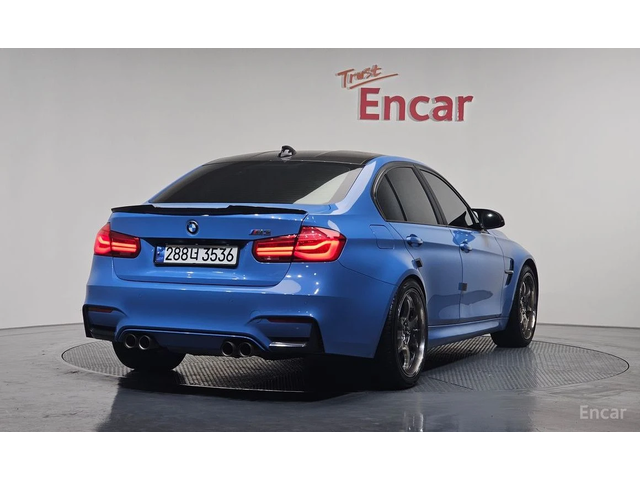 BMW M3 * PERFORMANCE* SILENCER EDITION* FULL* - автомобили, коли, обяви за нови и употребявани 1