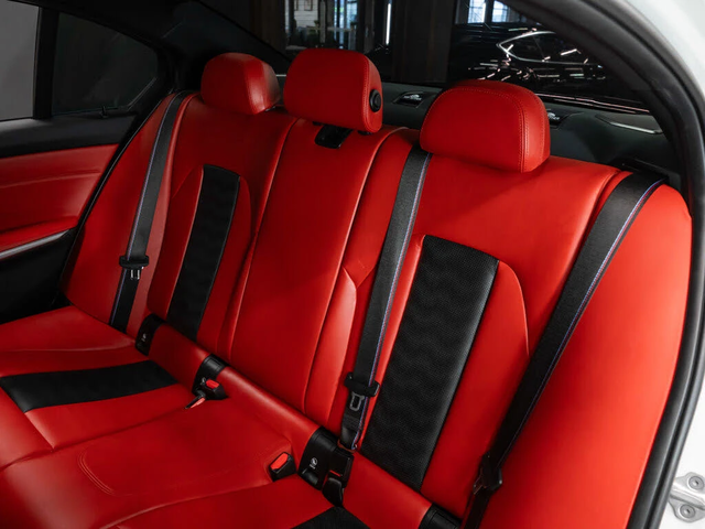 BMW M3 COMPETITION * LASER * CAMERA * М.ТОЧКА * ПОДГРЕВ - автомобили, коли, обяви за нови и употребявани 11