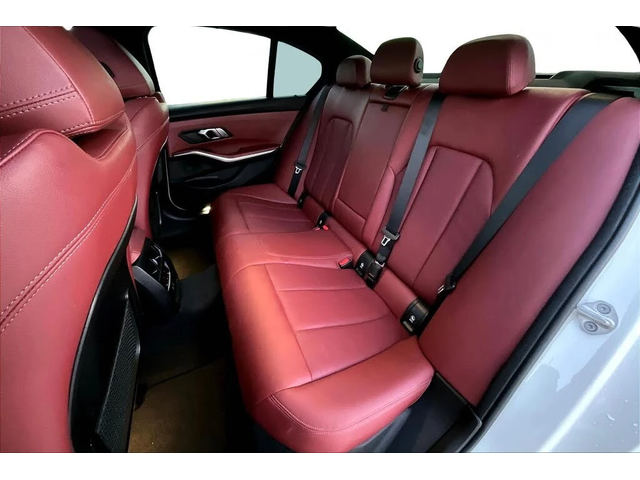 BMW M3 I * M-Package* * HeadUp* AвтоКредит* (ЦЕНА ДО БГ) - автомобили, коли, обяви за нови и употребявани 15