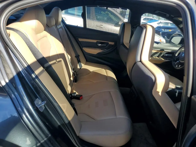 BMW M3 - автомобили, коли, обяви за нови и употребявани 8