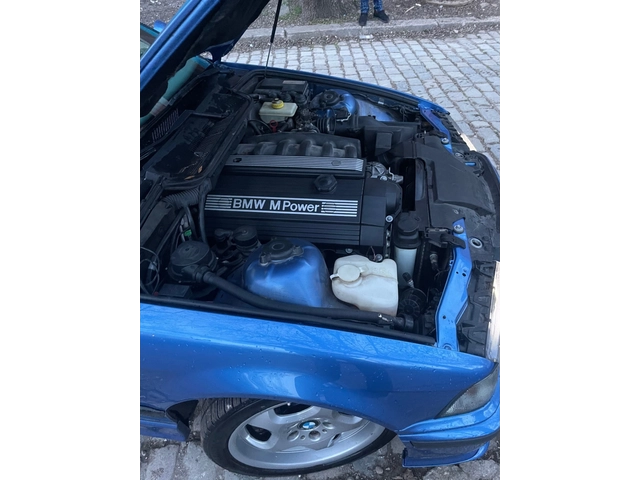 BMW M3 3.2I - автомобили, коли, обяви за нови и употребявани 9