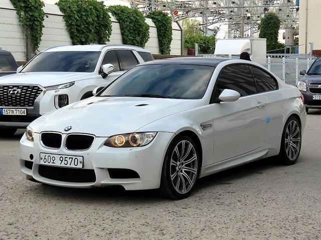 BMW M3 КАМЕРА/ПОДГРЕВ/ОПЦИЯ ЗА ЛИЗИНГ`` - автомобили, коли, обяви за нови и употребявани 0