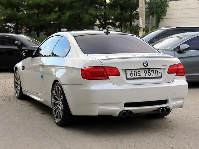 BMW M3 КАМЕРА/ПОДГРЕВ/ОПЦИЯ ЗА ЛИЗИНГ`` - автомобили, коли, обяви за нови и употребявани 2