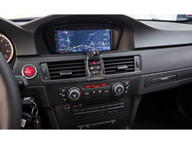 BMW M3 E92 4.0 V8 420к.с. * M DCT * CARBON * 159х.км - автомобили, коли, обяви за нови и употребявани 6