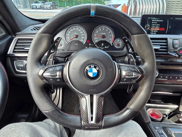 BMW M3 HEADUP* HARMAN* CARBON* DCT - автомобили, коли, обяви за нови и употребявани 4