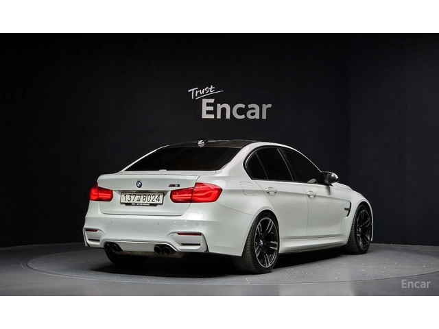 BMW M3 HARMON* KARDON* ХЕДЪП* 360КАМЕРА* - автомобили, коли, обяви за нови и употребявани 1