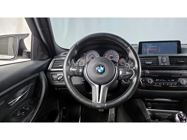 BMW M3 - автомобили, коли, обяви за нови и употребявани 7