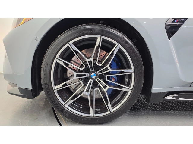 BMW M3 Touring Competition M xDrive - автомобили, коли, обяви за нови и употребявани 4