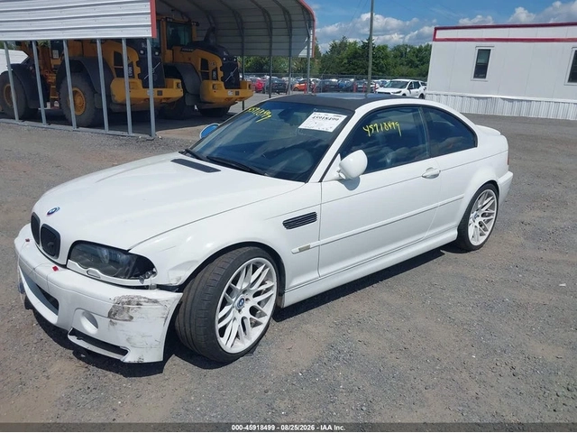 BMW M3 2004 BMW M3 - автомобили, коли, обяви за нови и употребявани 3
