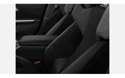 BMW M3 Competition M xDrive Sedan - автомобили, коли, обяви за нови и употребявани 7