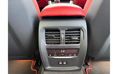 BMW M3 M3 Competition xDrive - автомобили, коли, обяви за нови и употребявани 9