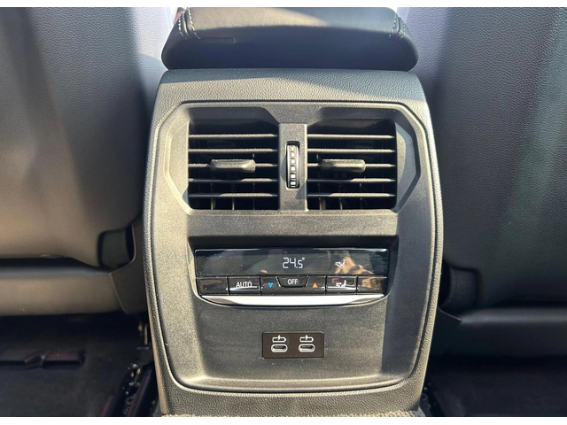 BMW M3 M3 Competition xDrive - автомобили, коли, обяви за нови и употребявани 8