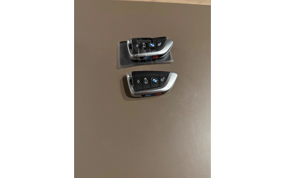 BMW M3 M3 Competition xDrive - автомобили, коли, обяви за нови и употребявани 9