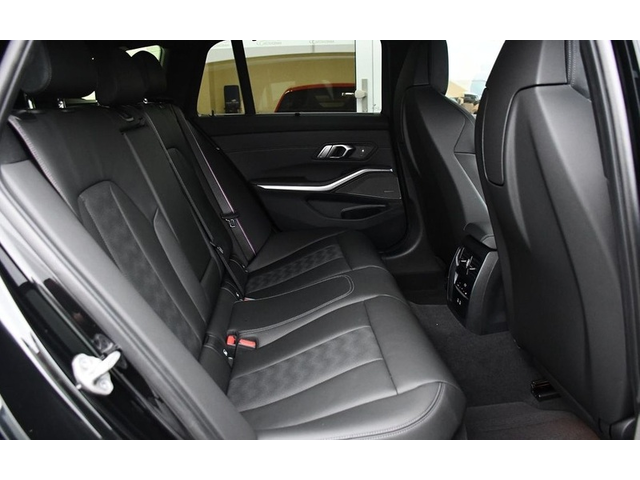 BMW M3 M3 Competiton Touring xDrive - автомобили, коли, обяви за нови и употребявани 7