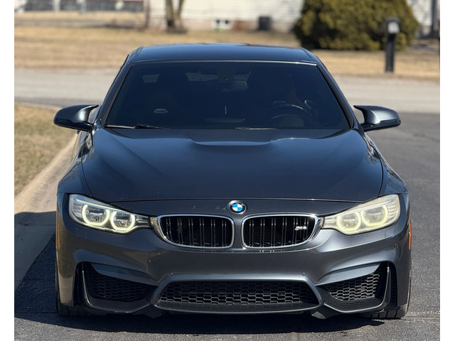 BMW M4 HEAD-UP* HARMAN* KEYLESS* КЛИП* КАМЕРА* ПОДГРЕВ* А - автомобили, коли, обяви за нови и употребявани 0