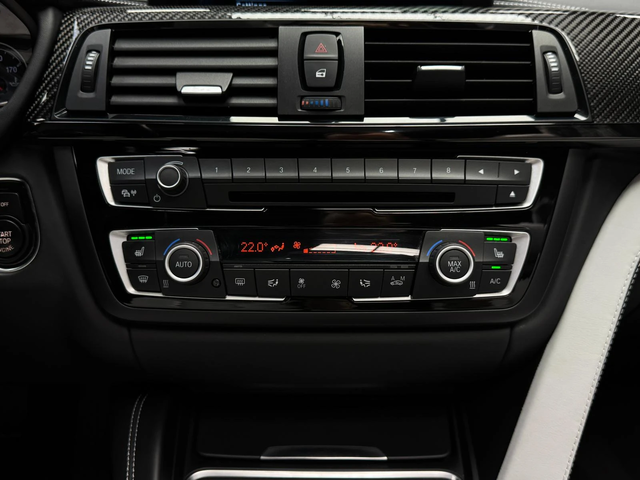 BMW M4 Cabrio* Carbon-Ceramic* H&K* Surround View - автомобили, коли, обяви за нови и употребявани 11