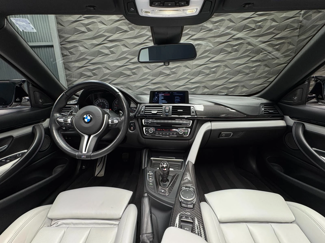BMW M4 Cabrio* Carbon-Ceramic* H&K* Surround View - автомобили, коли, обяви за нови и употребявани 4