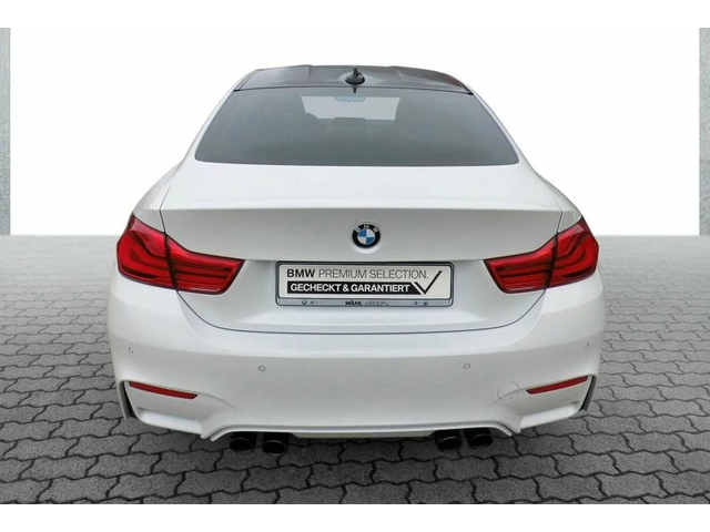 BMW M4 Coupe - автомобили, коли, обяви за нови и употребявани 4