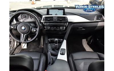 BMW M4 - автомобили, коли, обяви за нови и употребявани 8