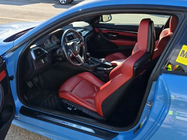 BMW M4 CARBON| РЪЧНИ СКОРОСТИ| HUD| - автомобили, коли, обяви за нови и употребявани 7