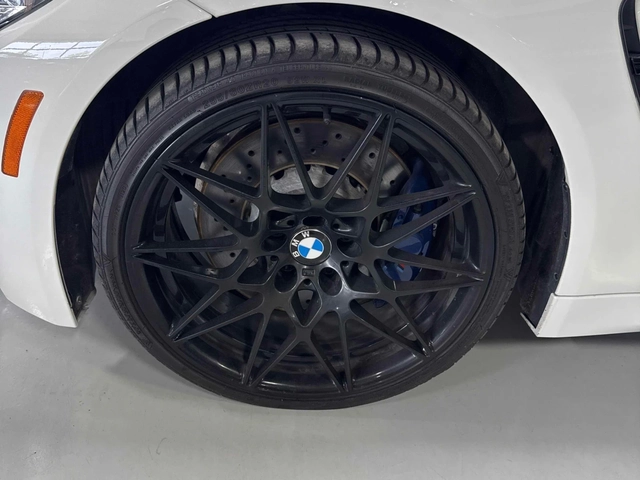 BMW M4 MANUAL * ПОДГРЕВ * CARBON * HARMAN KARDON * CARFAX - автомобили, коли, обяви за нови и употребявани 10
