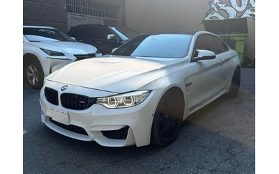 bmw-m4 - 0