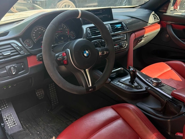 BMW M4 DCT* HARMAN KARDON* КОЖА* ПОДГРЕВ* КАМЕРА* - автомобили, коли, обяви за нови и употребявани 4