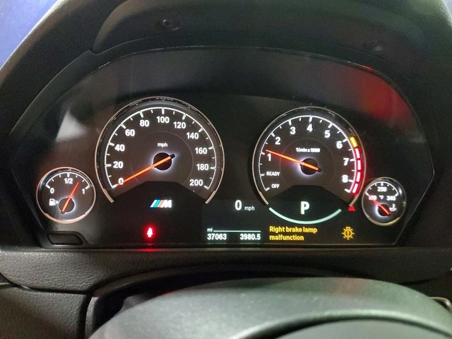 BMW M4 LCI* HARMAN* HEADUP* - автомобили, коли, обяви за нови и употребявани 9