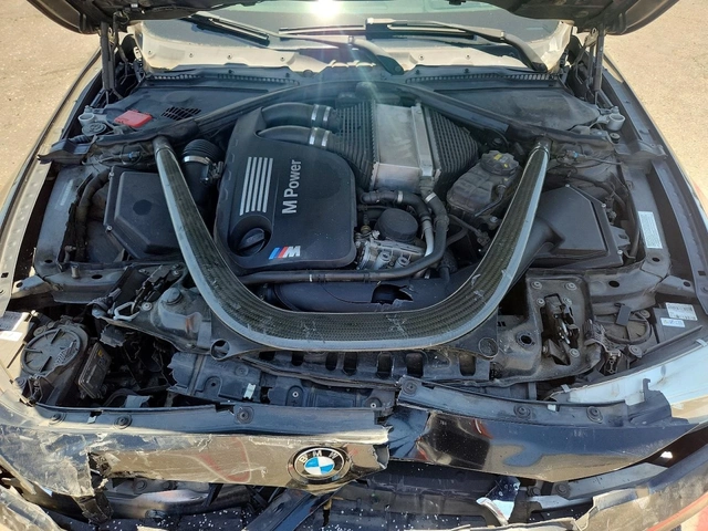 BMW M4 КРАЙНА ЦЕНА* MANUAL* CARBON* ПОДГРЕВ* HARMAN KARDO - автомобили, коли, обяви за нови и употребявани 10