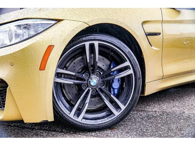 BMW M4 РЪЧКА* ХЕДЪП* H/K* CARBON* ПОДГРЕВ ВОЛАН - автомобили, коли, обяви за нови и употребявани 16