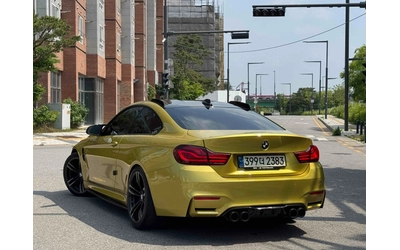 BMW M4 - автомобили, коли, обяви за нови и употребявани 1