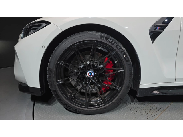 BMW M4 Competition xDrive Convertible - автомобили, коли, обяви за нови и употребявани 4
