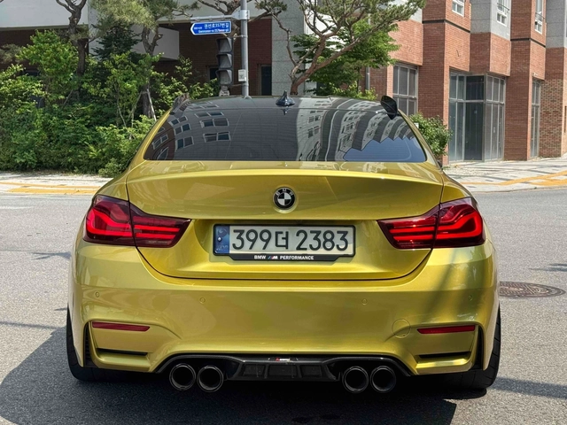 BMW M4 - автомобили, коли, обяви за нови и употребявани 3