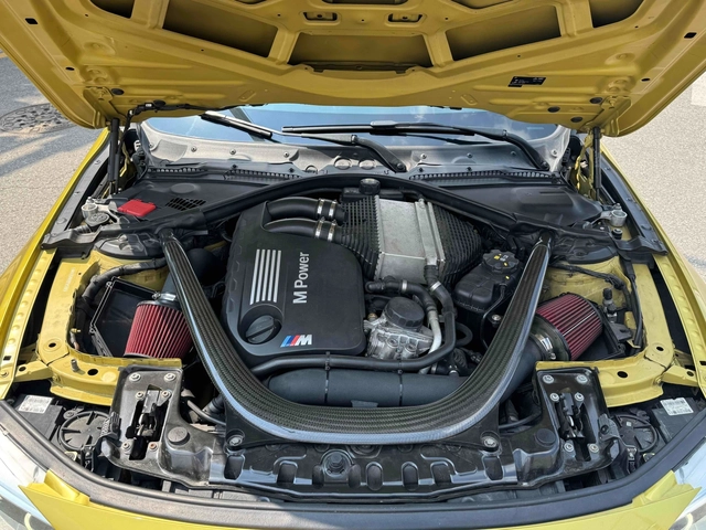 BMW M4 - автомобили, коли, обяви за нови и употребявани 4