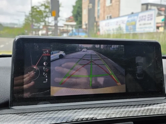 BMW M4 - автомобили, коли, обяви за нови и употребявани 10