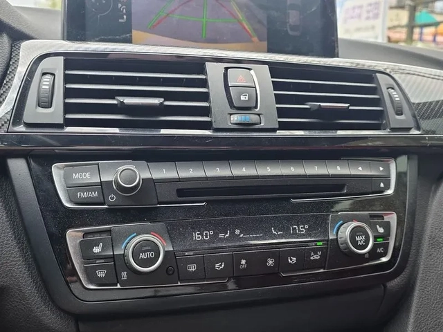 BMW M4 - автомобили, коли, обяви за нови и употребявани 11