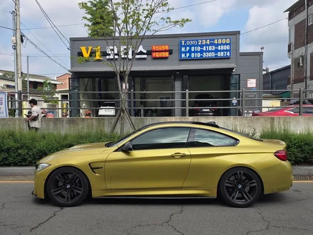 BMW M4 - автомобили, коли, обяви за нови и употребявани 2