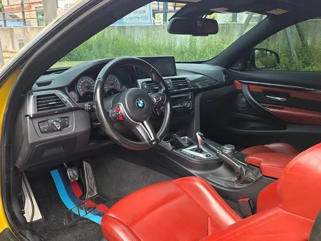 BMW M4 - автомобили, коли, обяви за нови и употребявани 7