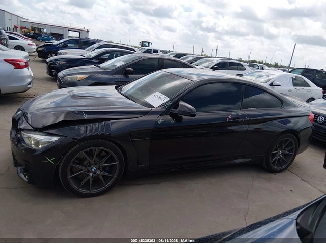 BMW M4 2016 BMW M4 - автомобили, коли, обяви за нови и употребявани 4
